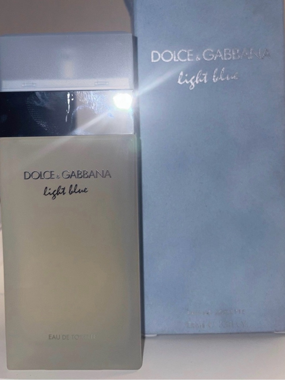 Dolce & Gabbana Light Blue Body Moisturizer — Light Blue & Silver